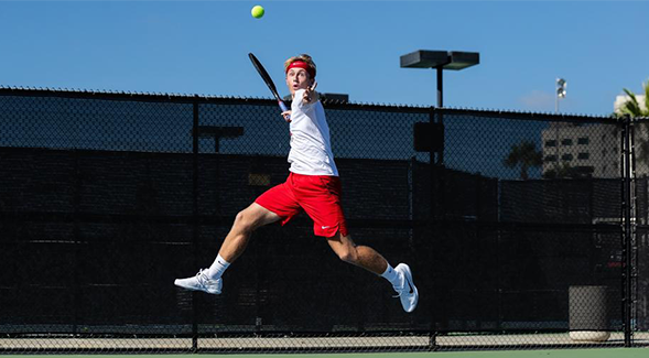 SDSU's Liam Spiers won in the championship round of the UCSB Fall Classic on Sunday, a day after his birthday. (SDSU)