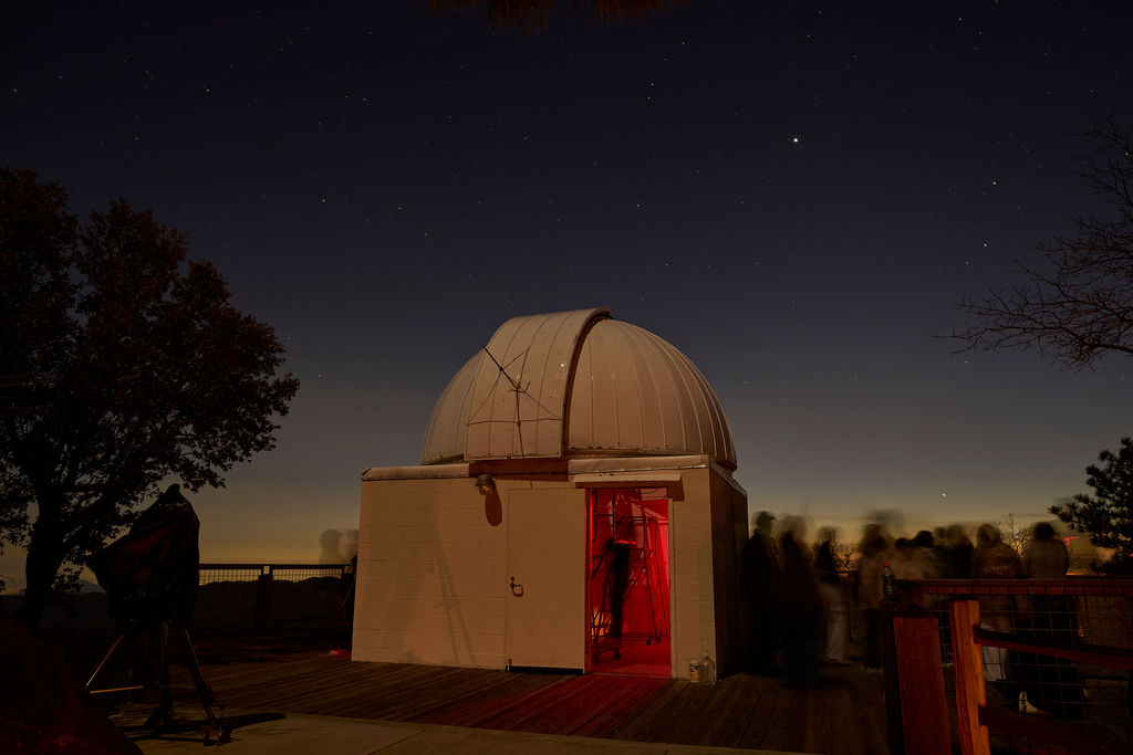 Photo of the observatory 