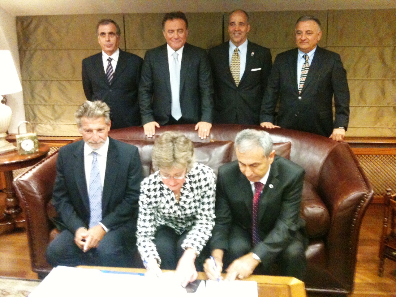 Al Sweedler, Provost Nancy Marlin (front left and middle) and College of Business Adminstration Dean Michael Cunningham (back, second from right) join the delegation from Bahesehir University.