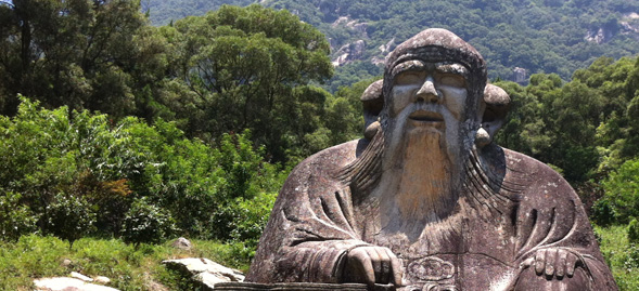 A statue in the historic city of Quazshou, which is famous for its 2000 year old Buddhist temples.