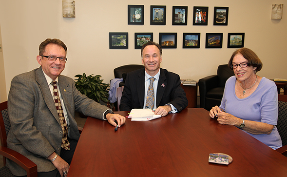 President Hirshman with donors Terry ODonnell (left) and Carey Wall.