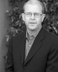 Larry Emond black and white headshot