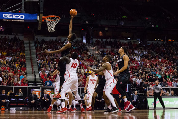 SDSU men's basketball defeated New Mexico, 82-75, to win the Mountain West Tournament. (Credit: Derrick Tuskan/GoAztecs)