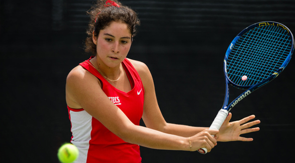 SDSU women's tennis player Paola Diaz de Regules