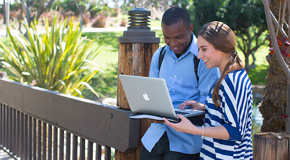 SDSU students (Photo: Tim Mantoani)