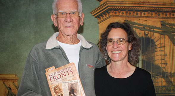 Tom Rice ('46) with No Forgotten Fronts author Lisa Shapiro.