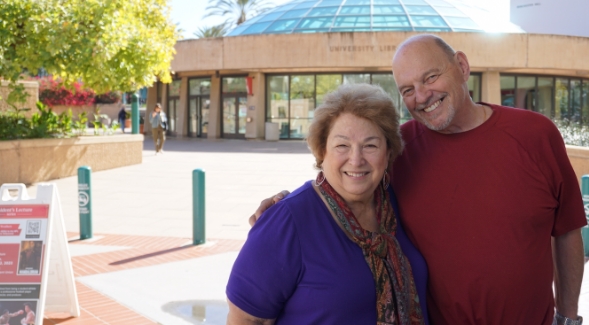 Marcia Kern and Marty Stern stop by campus to visit the location of the beginning of their 50-year love affair. (Photo: Leslie L.J. Reilly/SDSU)