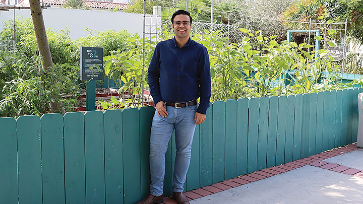 Image of a vertical farms on SDSU’s San Diego campus