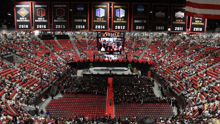 image of viejas arena 